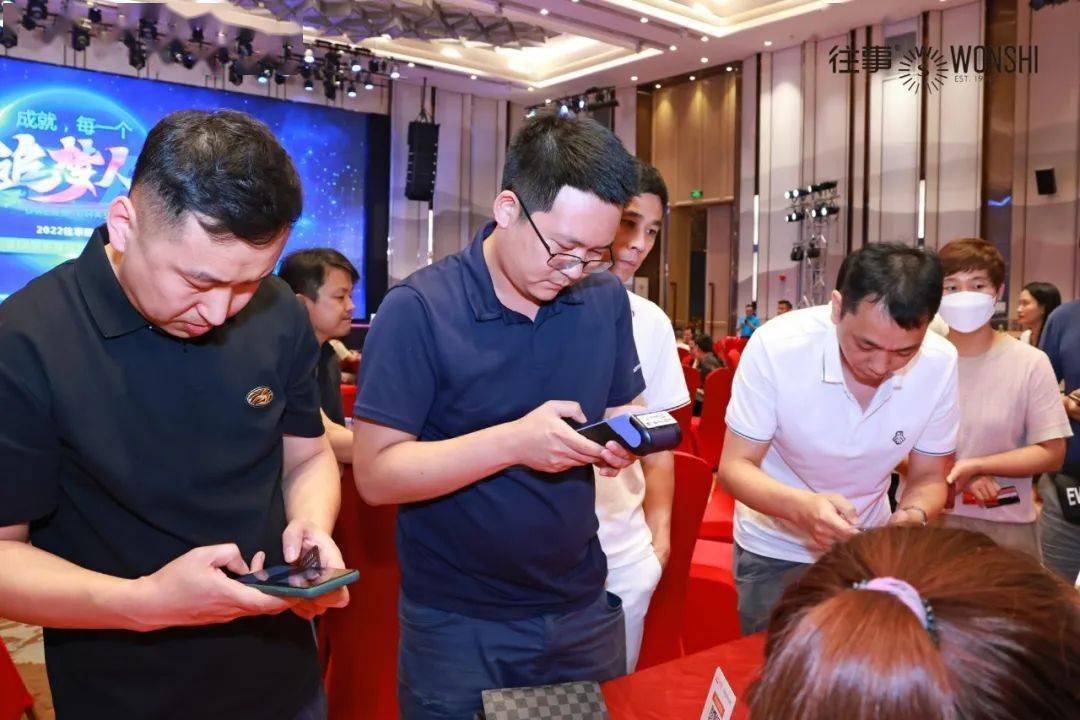 ju11.co-包含半决赛火热进行中！惊喜连连的词条